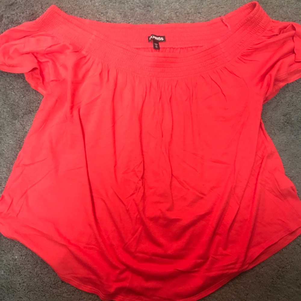 Off the shoulder express shirt